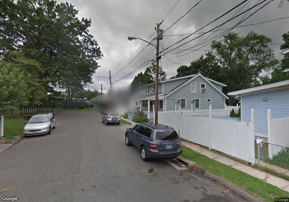 15 Cowing Ct, Stamford, CT 06906 - photo 1