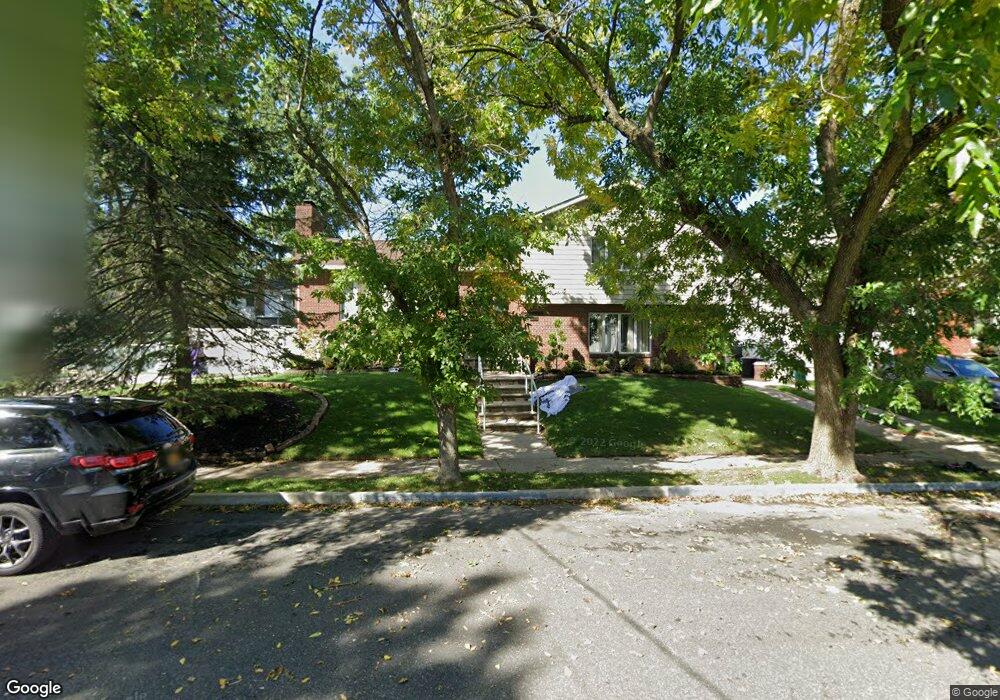 153 Sinclair Ave, Staten Island, NY 10312 - photo 1