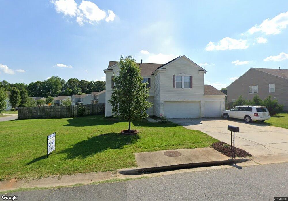 1118 Fenwick Ct, Clover, SC 29710 - photo 1