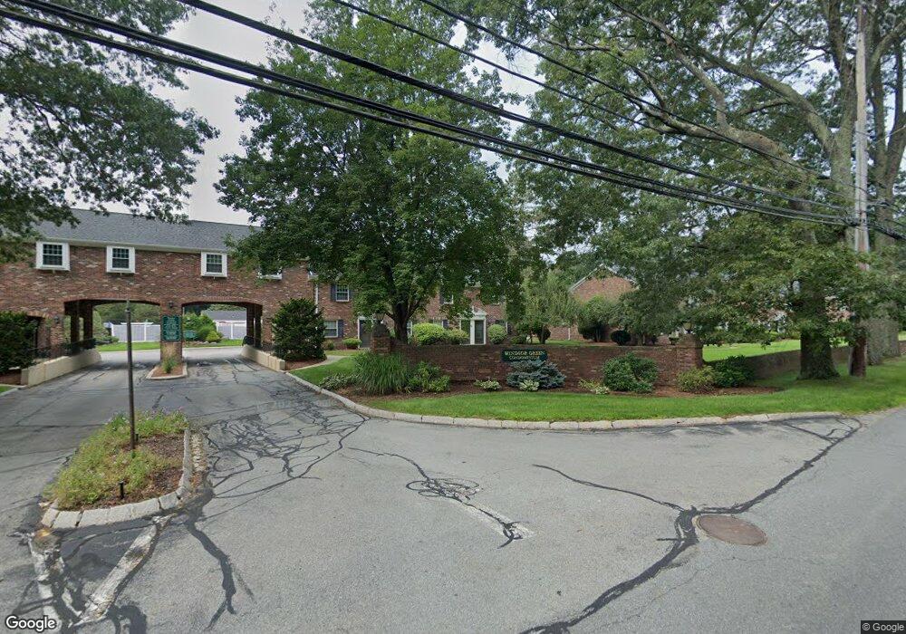 108 Windsor Dr, Framingham, MA 01701 - photo 1