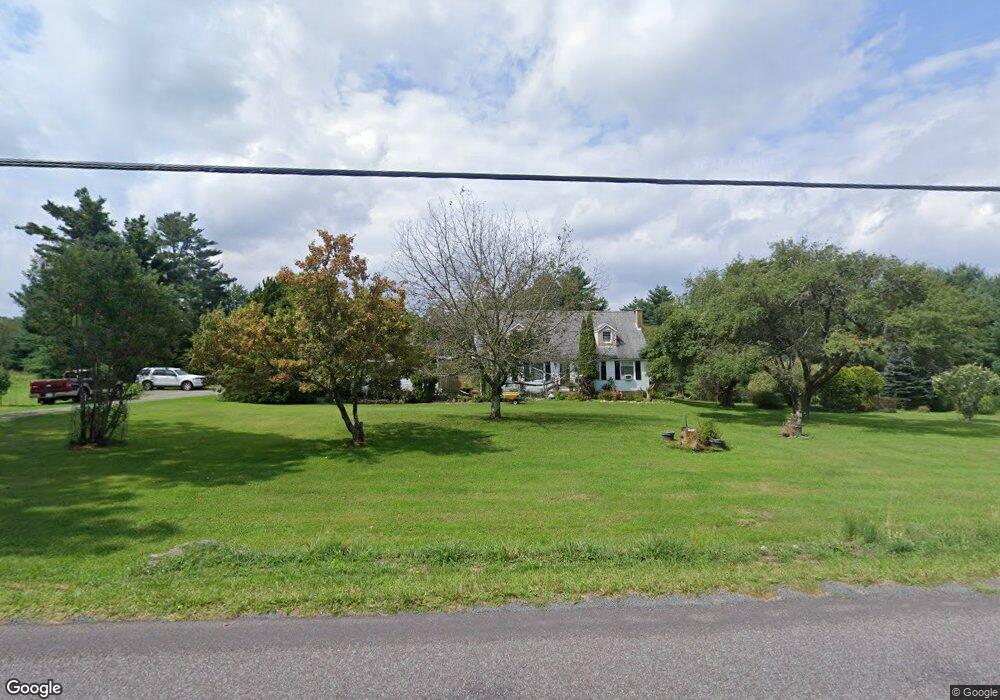 471 Rowland Rd, Greeley, PA 18425 - photo 1