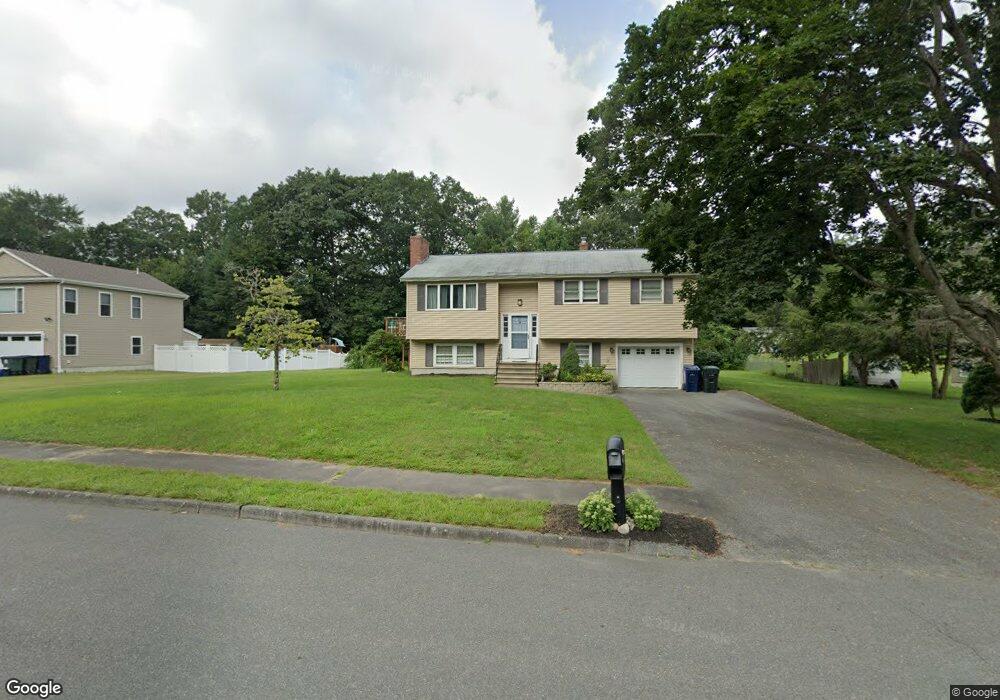 14 Lucaya Cir, Wilmington, MA 01887 - photo 1