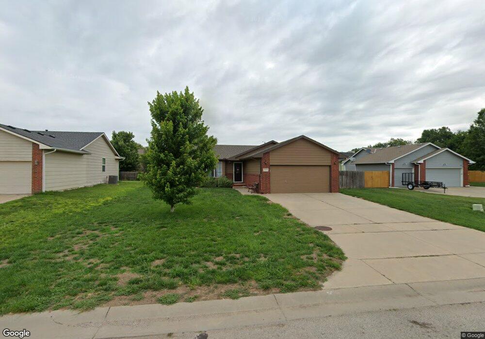 424 E Country Walk Lane Ct, Mulvane, KS 67110 - photo 1