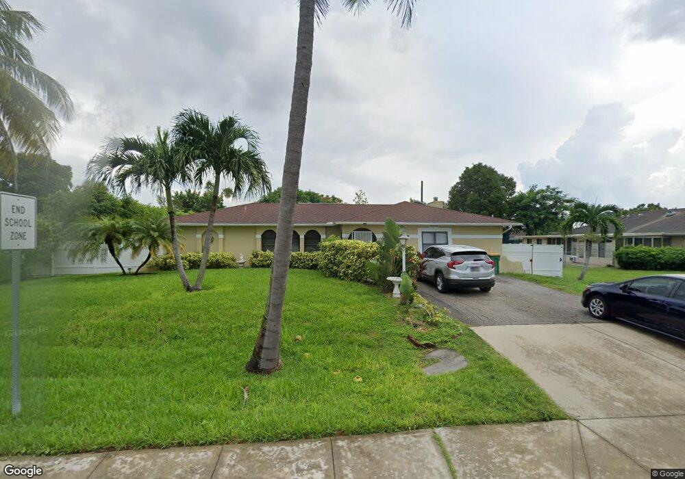 2076 51st St SW unit 5, Naples, FL 34116 - photo 1