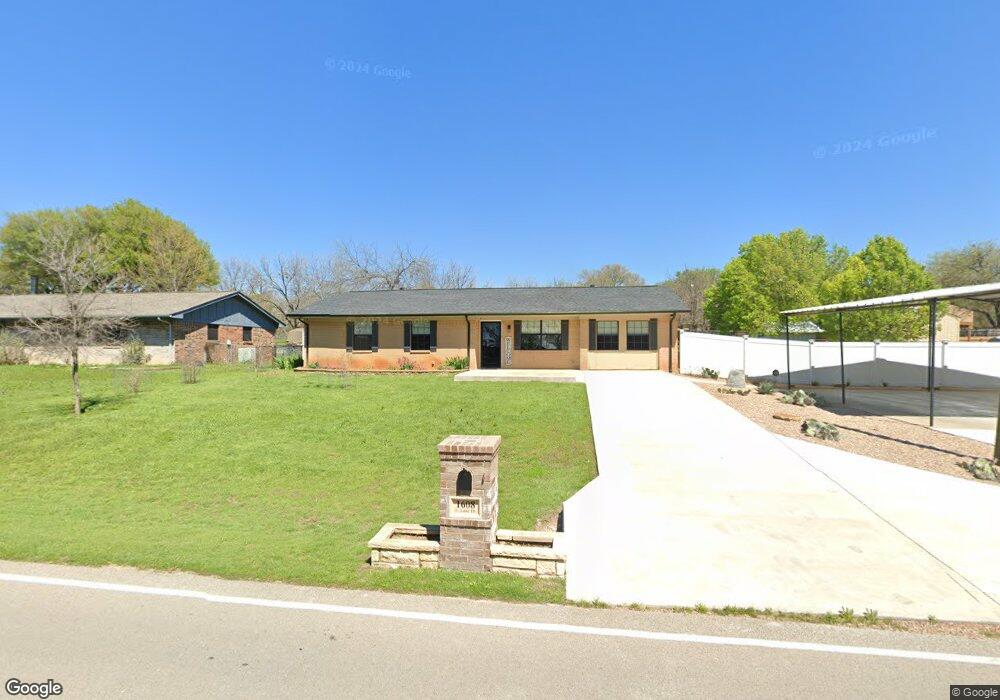 1608 E Lake Dr, Weatherford, TX 76087 - photo 1