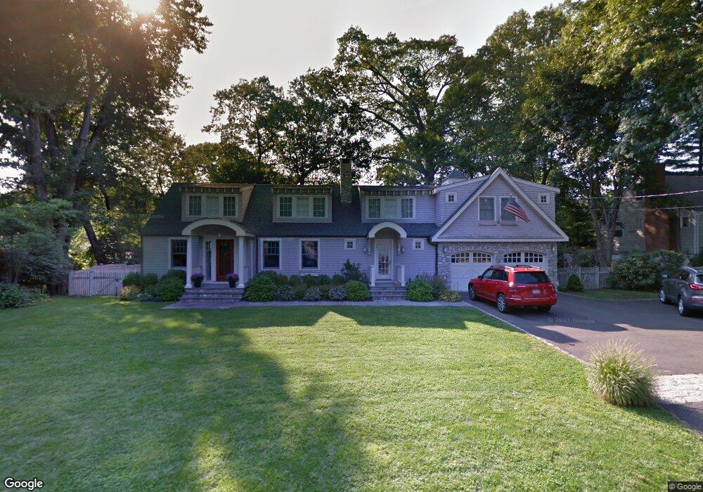 4 Burchard Ln, Norwalk, CT 06853 - photo 1