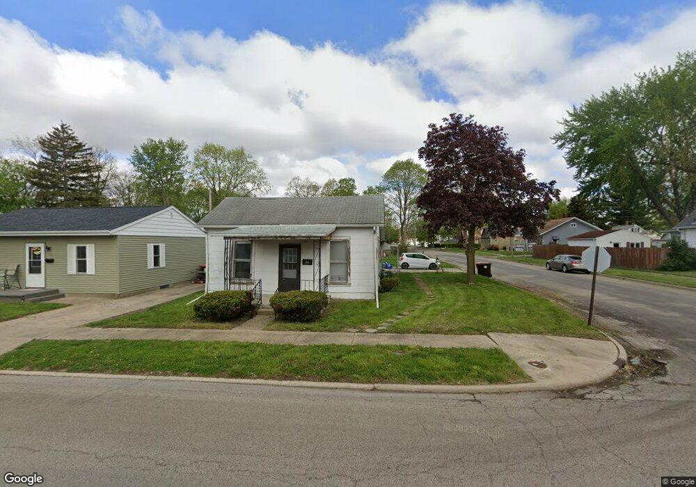 529 N Hamilton St, Lincoln, IL 62656 - photo 1