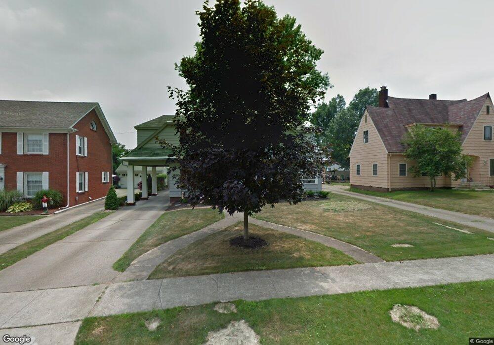 56 Overlook Blvd, Struthers, OH 44471 - photo 1