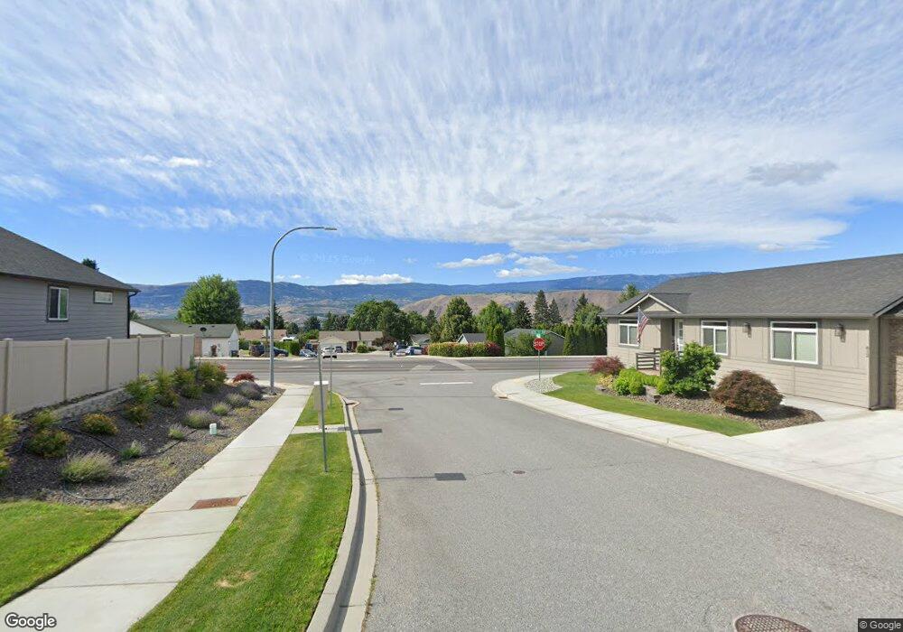 816 Madeleine Ct, East Wenatchee, WA 98802 - photo 1