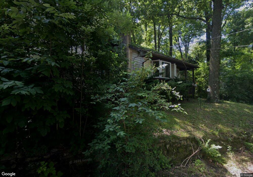 430 Rock Cliff Rd, Emmaus, PA 18049 - photo 1