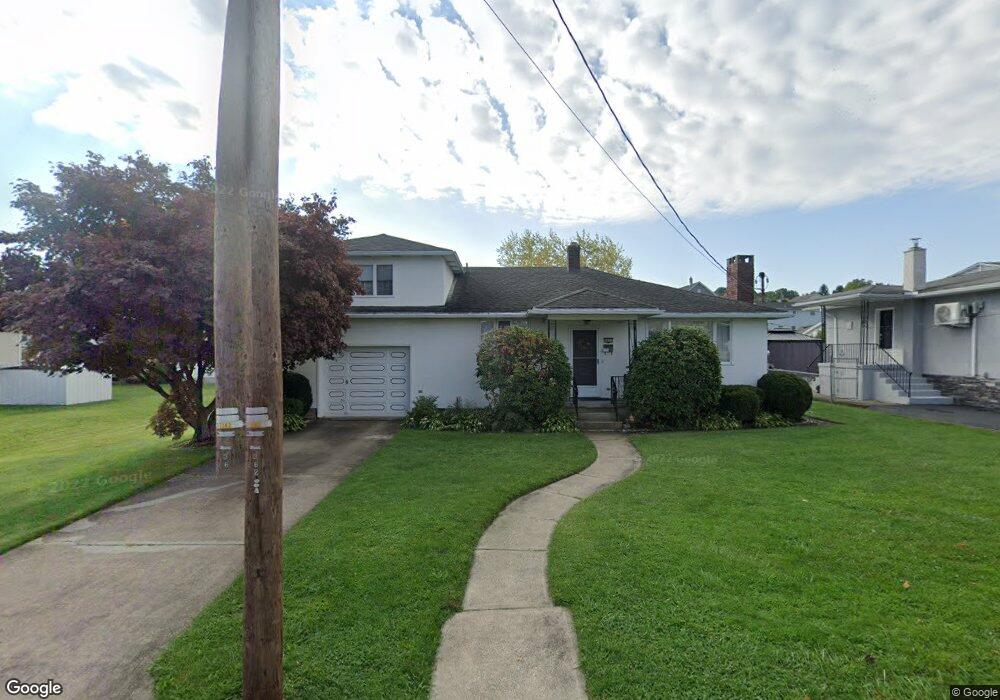 3611 Winfield Ave, Moosic, PA 18507 - photo 1