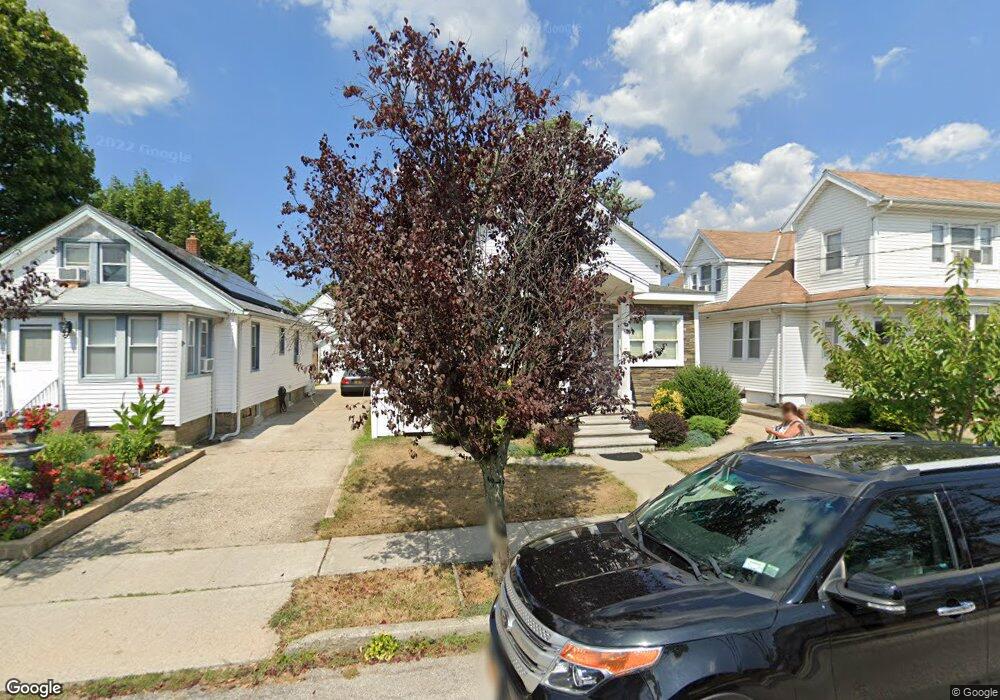 19 W Euclid St, Valley Stream, NY 11580 - photo 1