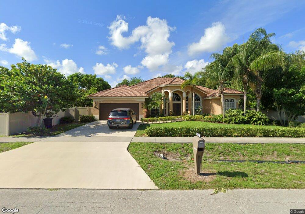 816 SW Idol Ave, Port Saint Lucie, FL 34953 - photo 1