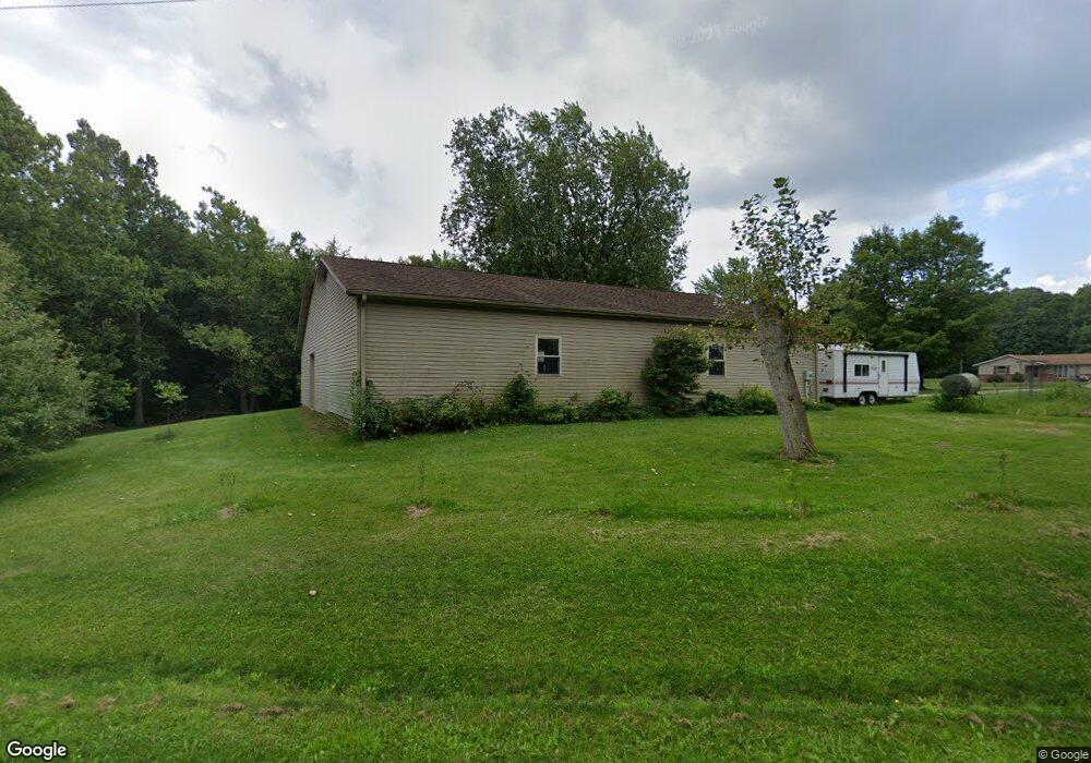17718 Breezewood Dr, Spencerville, IN 46788 - photo 1