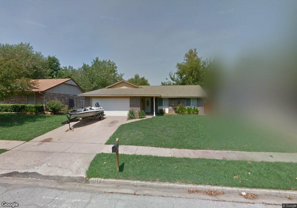 128 W Austin St, Broken Arrow, OK 74011 - photo 1
