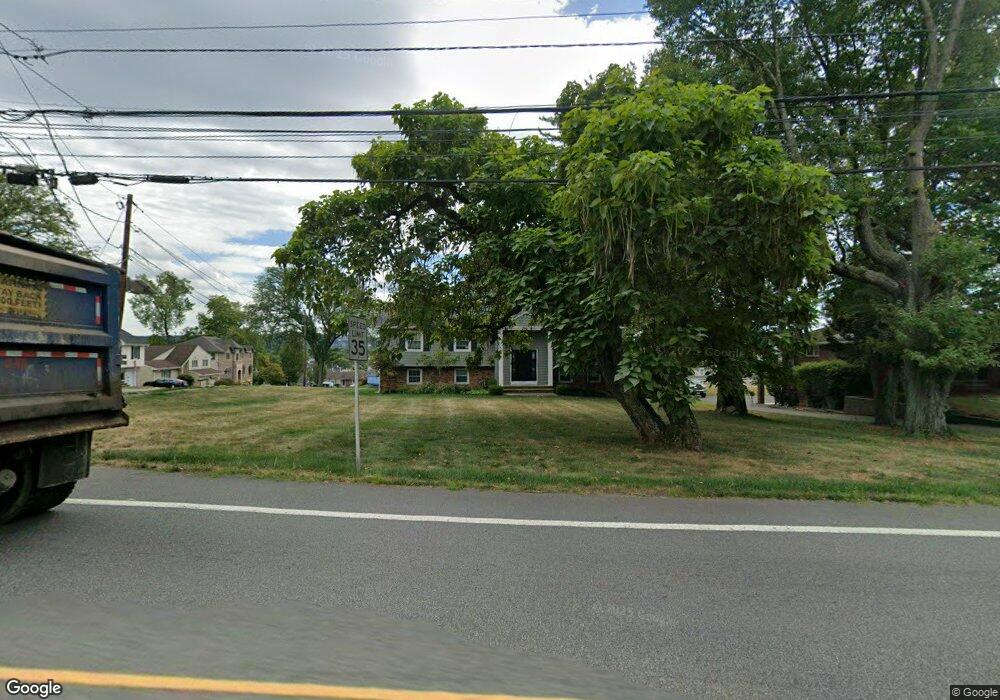 110 Minnisink Rd, Totowa, NJ 07512 - photo 1