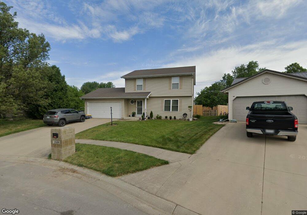 1524 Golf View Dr, Nappanee, IN 46550 - photo 1