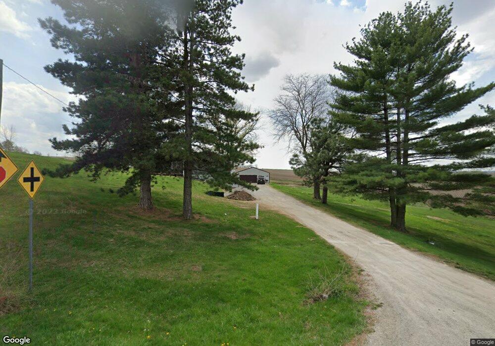 637 S 44th Ave W, Newton, IA 50208 - photo 1