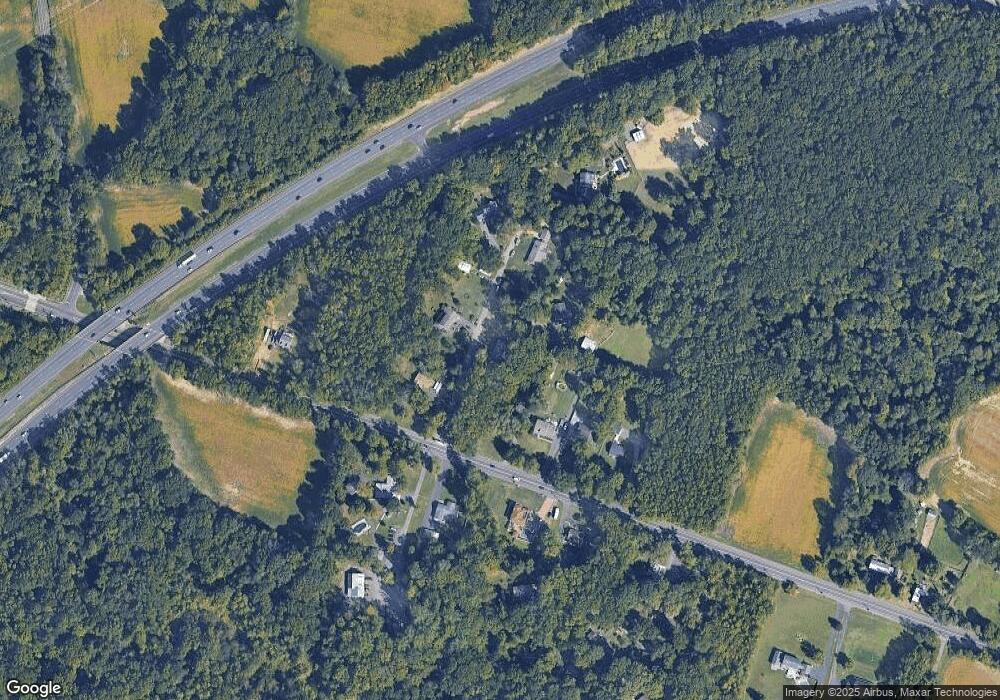 2 Hunter Dr, Burlington, NJ 08016 - photo 1