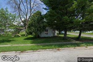 402 2nd St, Buffalo, IA 52728