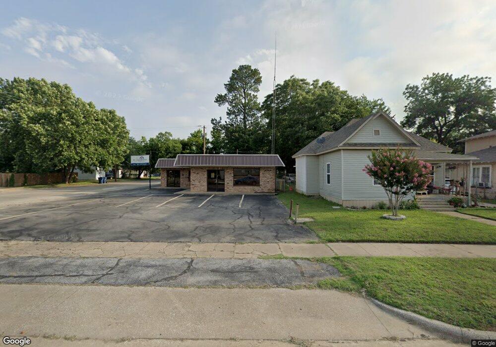 1029 W Crawford St, Denison, TX 75020 - photo 1