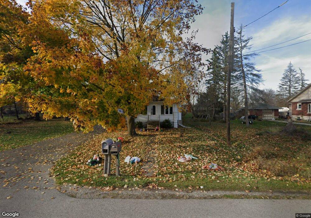 1746 Henry St, Port Huron, MI 48060 - photo 1