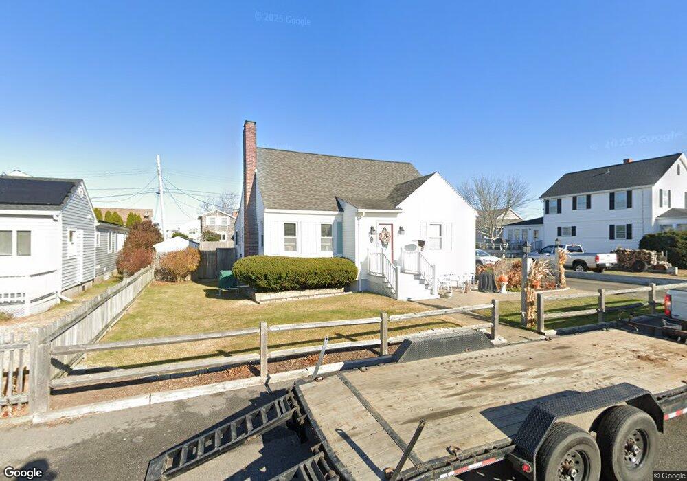 11 Tyngsboro St, Seabrook, NH 03874 - photo 1