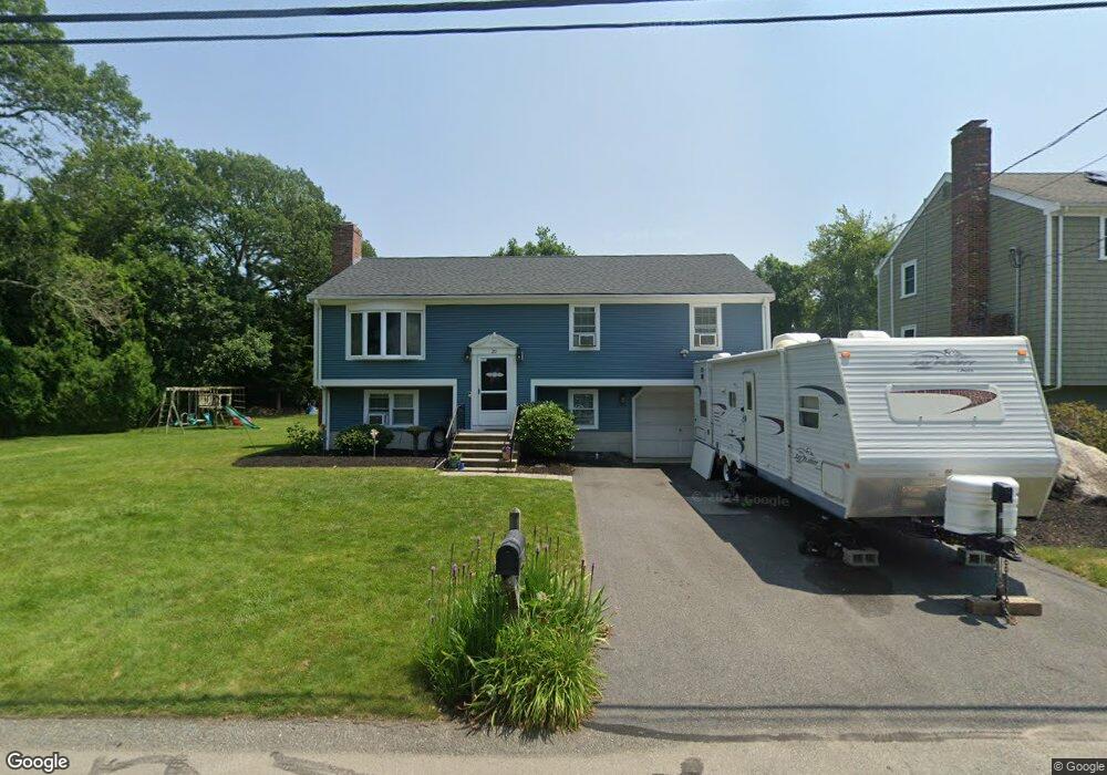 20 Holly Dr, North Dartmouth, MA 02747 - photo 1