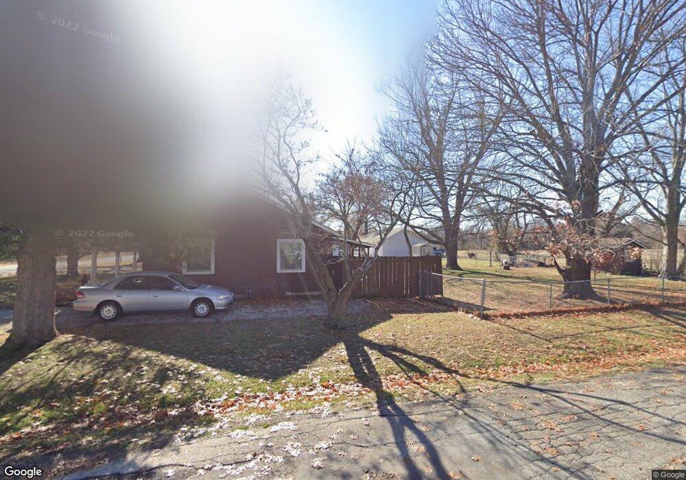 3330 Broadway Ave, Parsons, KS 67357 - photo 1
