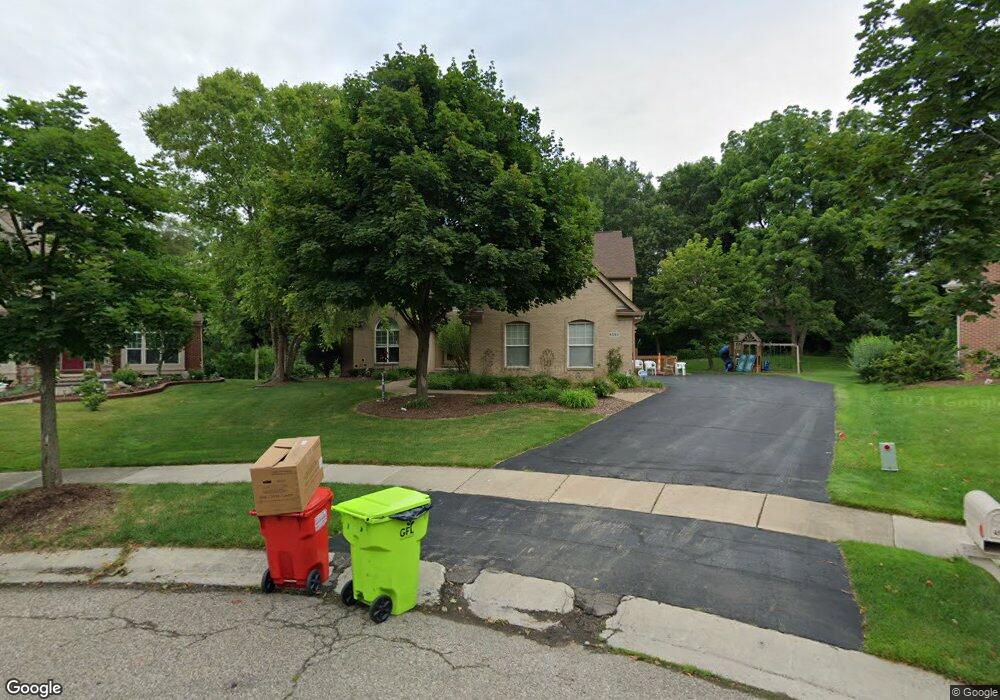 4553 Appletree Ct, West Bloomfield, MI 48323 - photo 1
