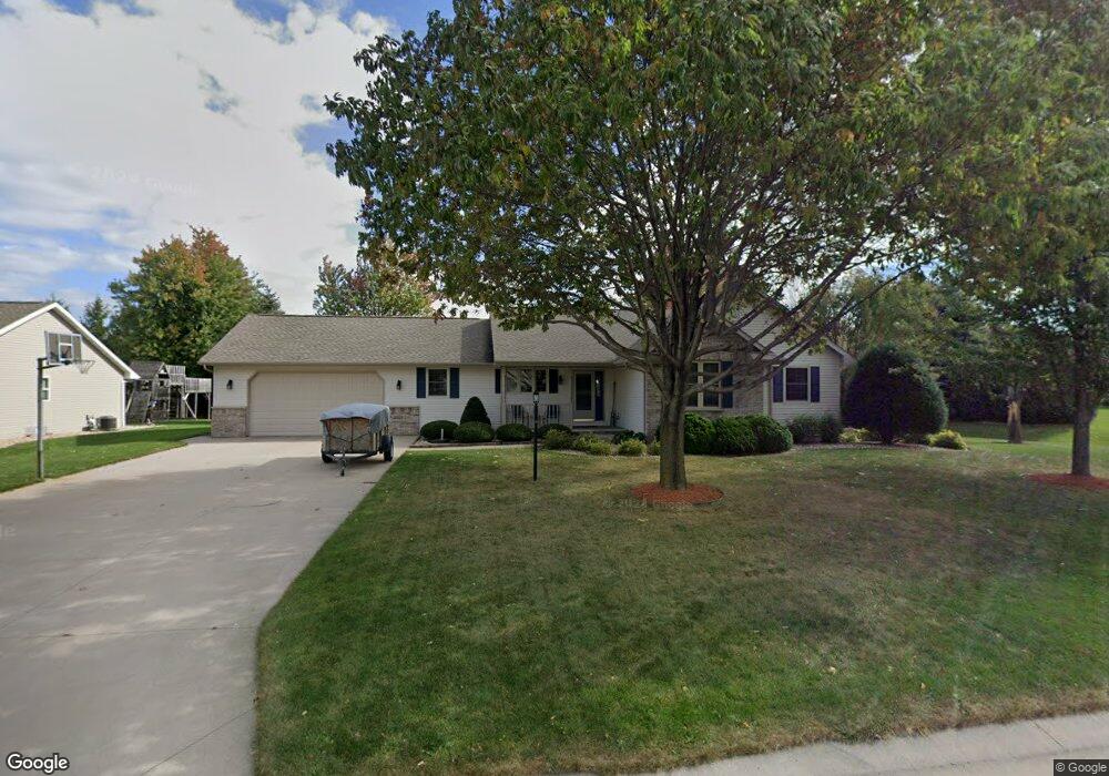 N9478 Rosebud Ln, Appleton, WI 54915 - photo 1