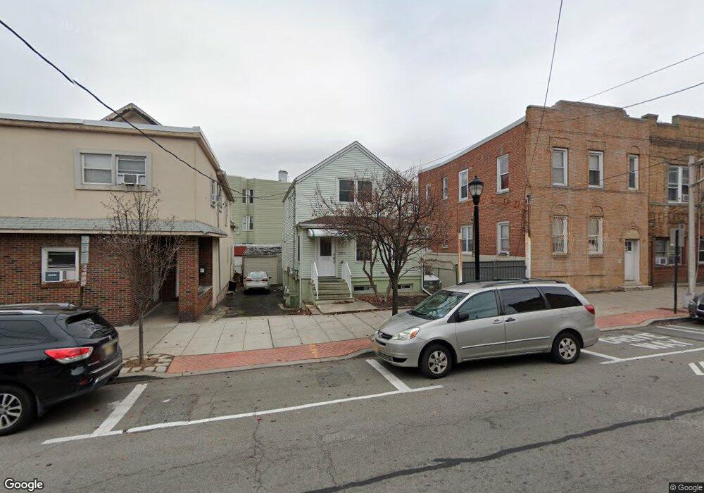 1105 New York Ave unit 2, Union City, NJ 07087 - photo 1