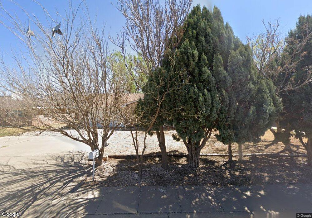 909 Phillips Dr, Dumas, TX 79029 - photo 1