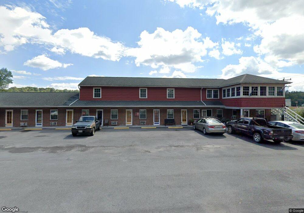 268 Wilkes St, Berkeley Springs, WV 25411 - photo 1