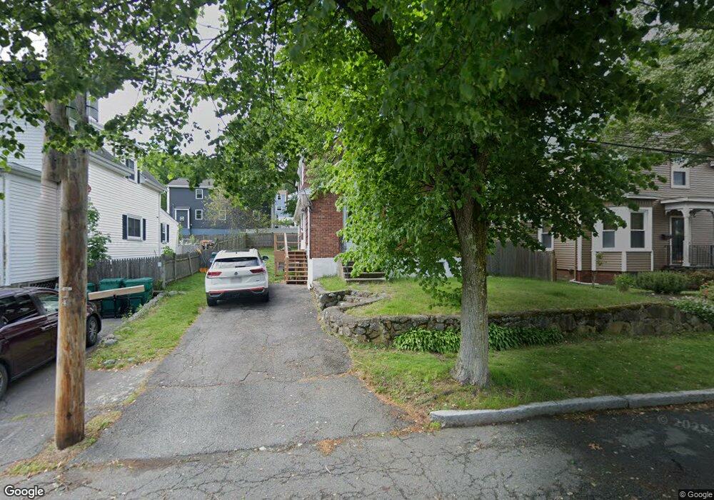 30 Menlo Ave unit 1, Lynn, MA 01905 - photo 1