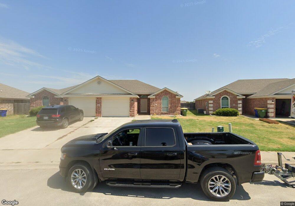 304 Coby Dr, Troy, TX 76579 - photo 1