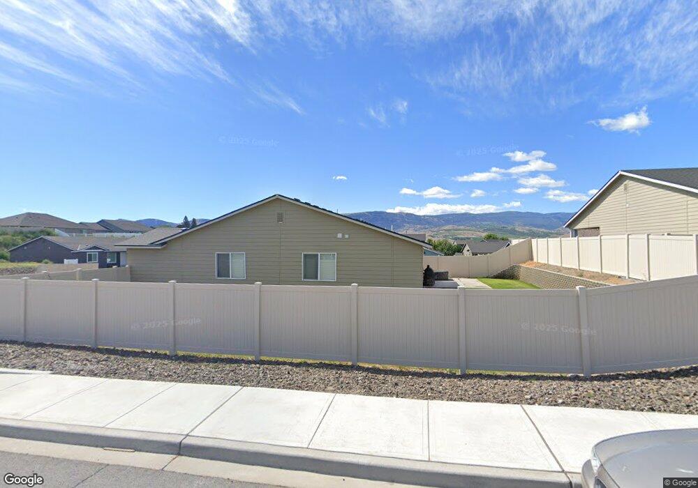 2286 3rd St SE, East Wenatchee, WA 98802 - photo 1