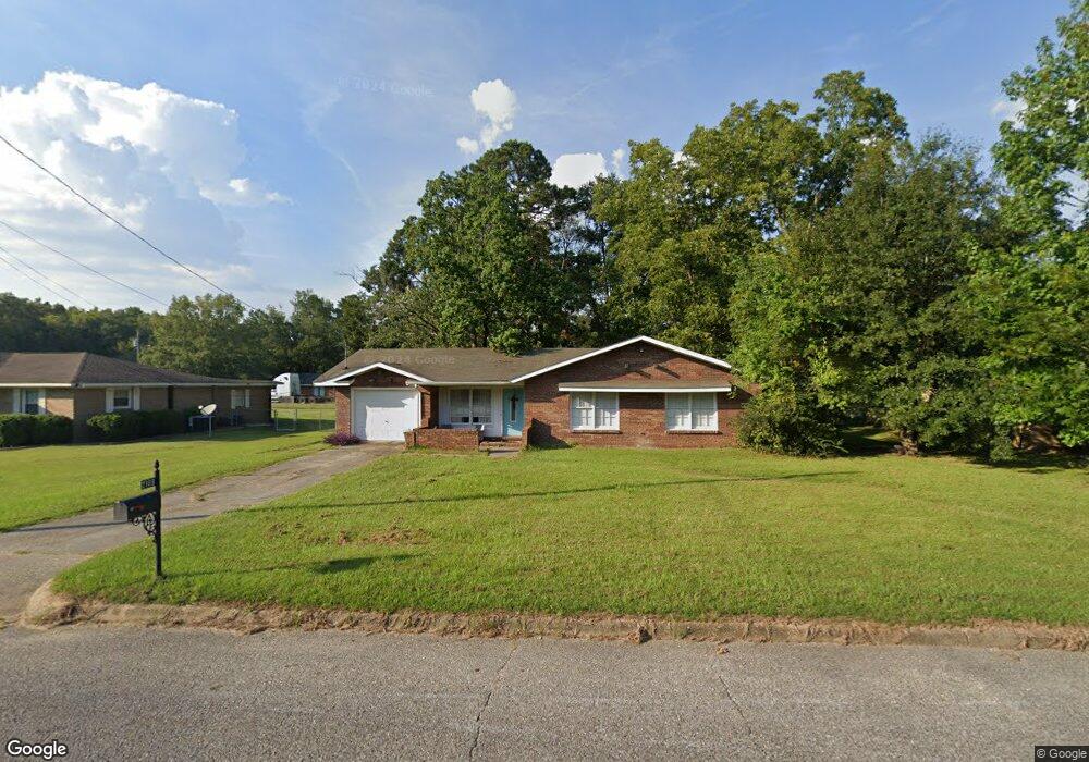 2108 Aberdeen Rd, Dothan, AL 36301 - photo 1