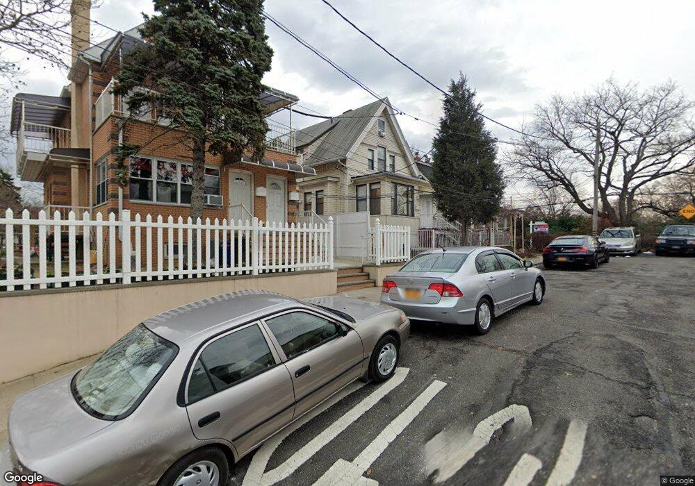 6115 134th St, Flushing, NY 11367 - photo 1