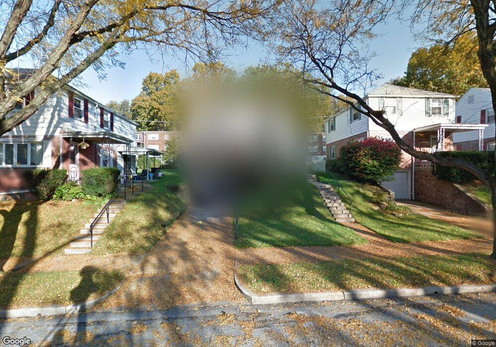 420 Playground Dr, Reading, PA 19611 - photo 1