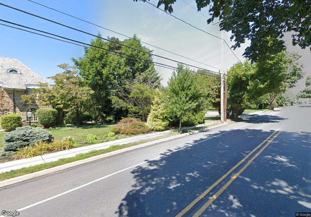 3037 W Chew St, Allentown, PA 18104 - photo 1