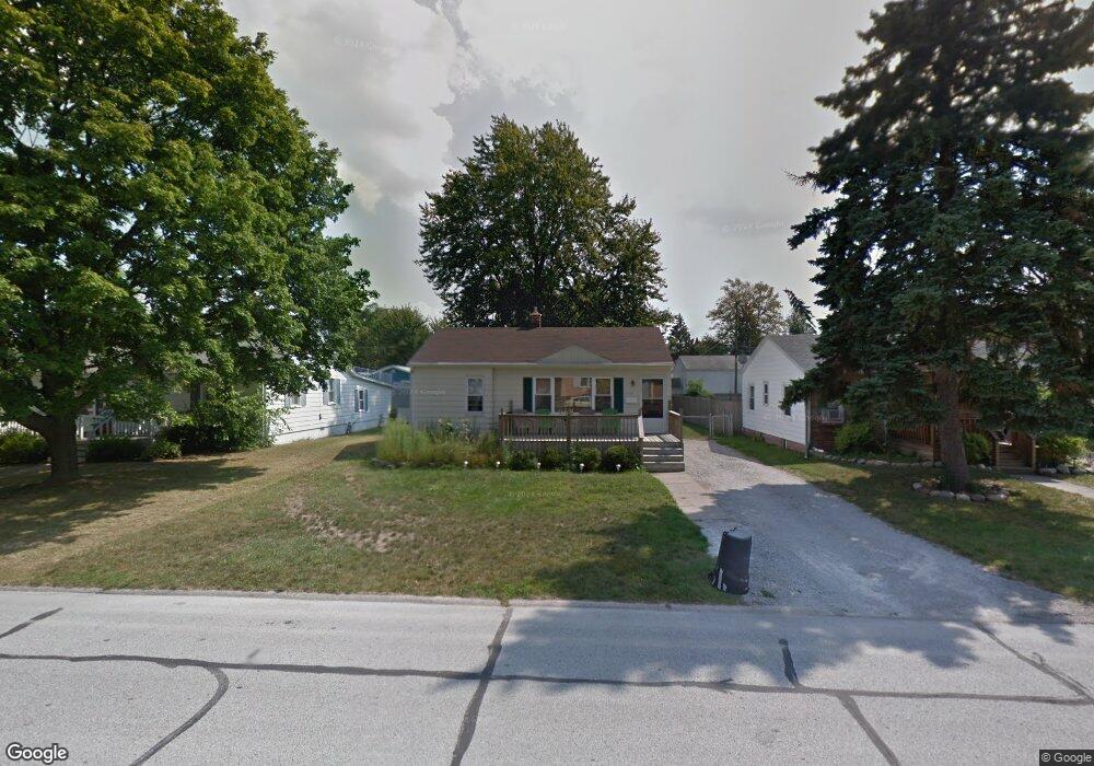 1714 Gillett St, Port Huron, MI 48060 - photo 1