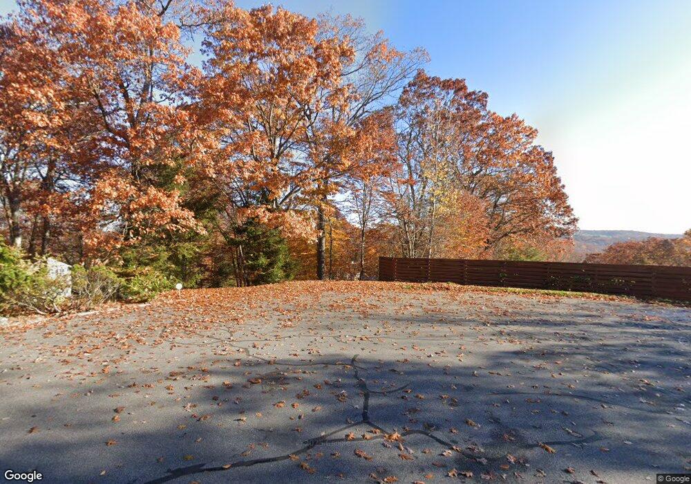 55 Merwin Brook Rd, Brookfield, CT 06804 - photo 1