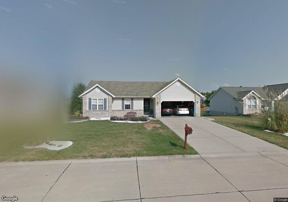 609 Copper Line Rd, Maryville, IL 62062 - photo 1