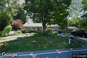 60 Simsbury Manor Dr, Weatogue, CT 06089