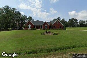 270 Deer Park Dr, Thaxton, MI 38871
