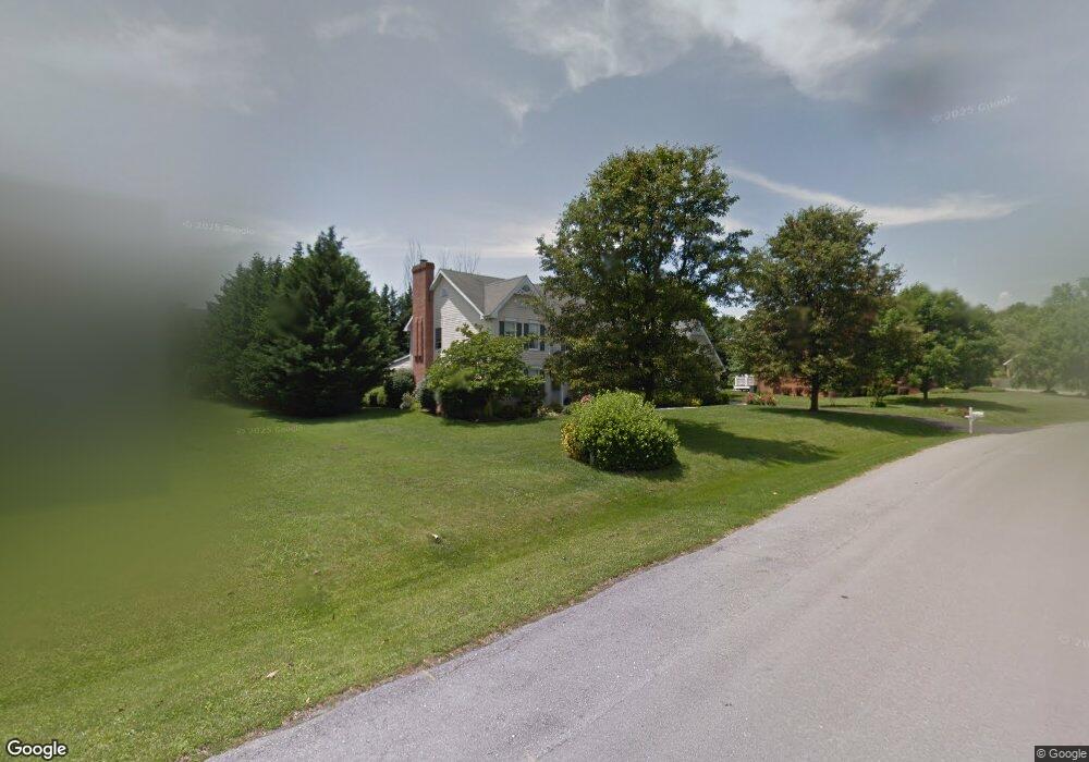 11222 Parkwood Dr, Hagerstown, MD 21742 - photo 1