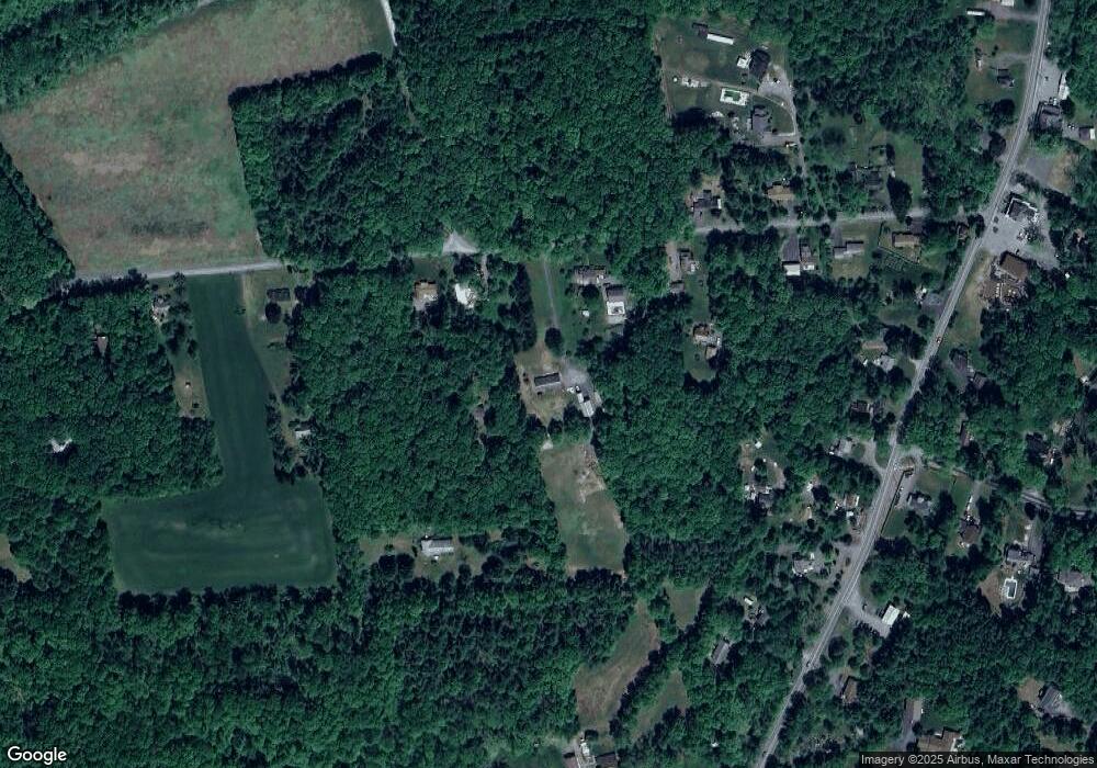 1322 Mountain Springs Dr, Reeders, PA 18352 - photo 1