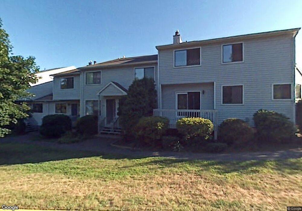 426 Cypress Rd, Newington, CT 06111 - photo 1