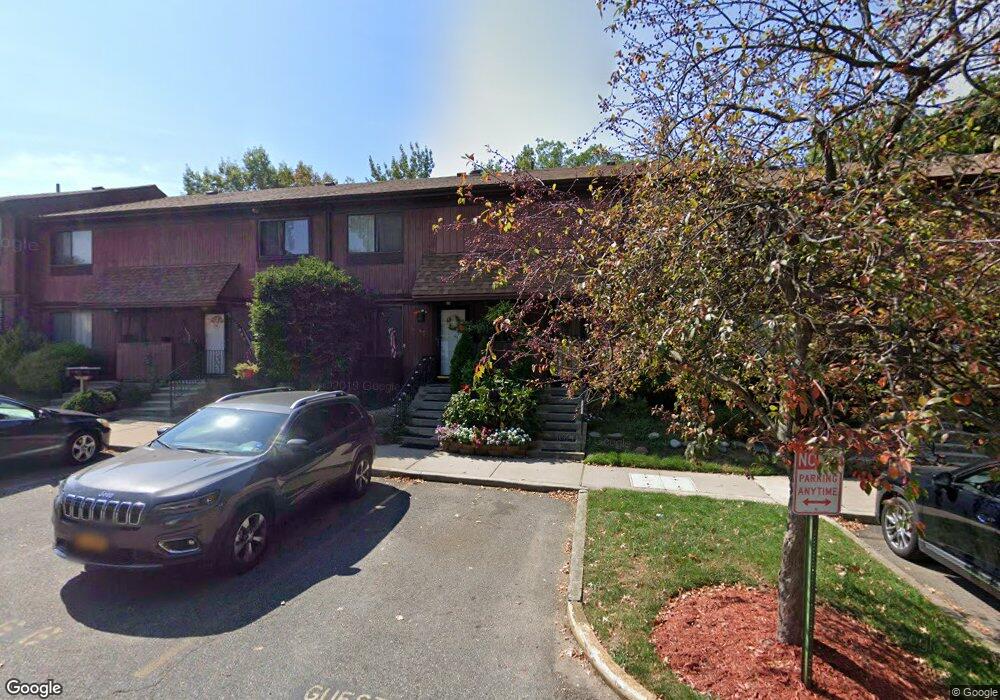85 Bower Ct unit 68, Staten Island, NY 10309 - photo 1